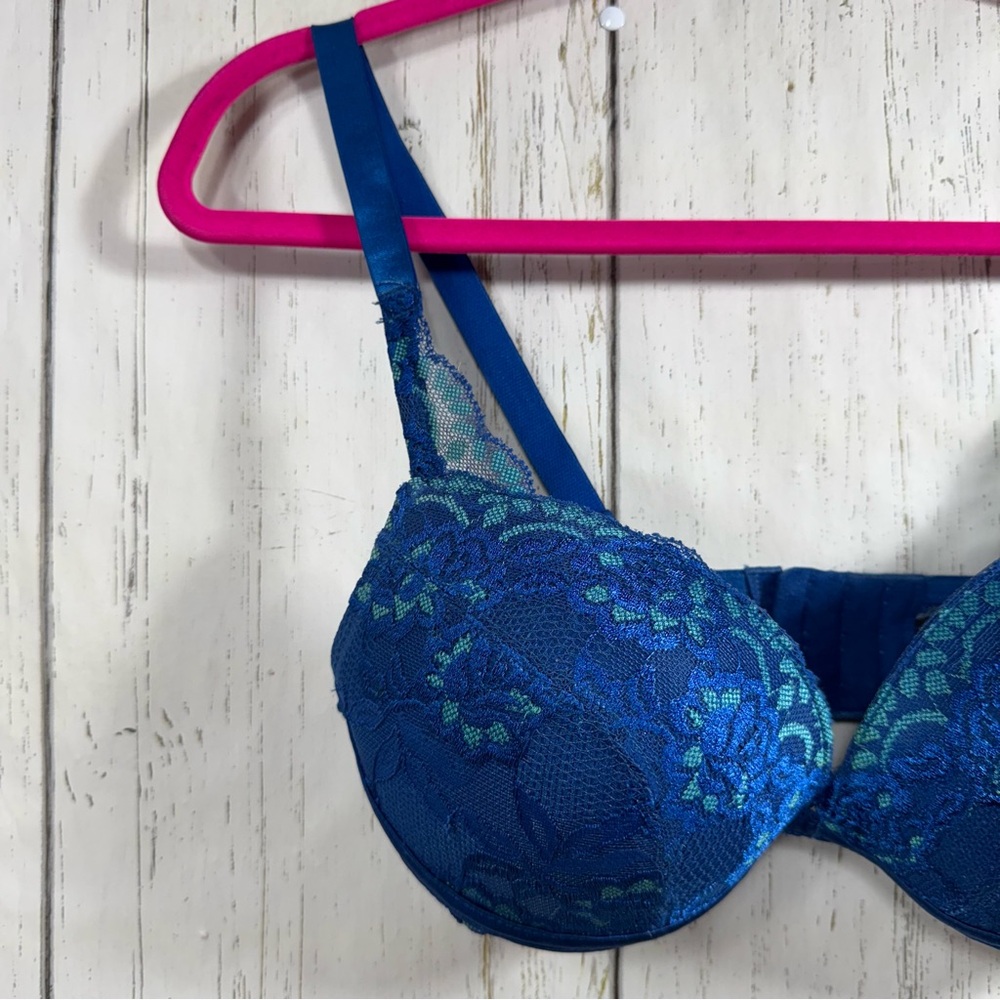 Frederick’s of Hollywood Blue Lace Push Up Bra 34D Underwire Padded - Picture 2 of 12